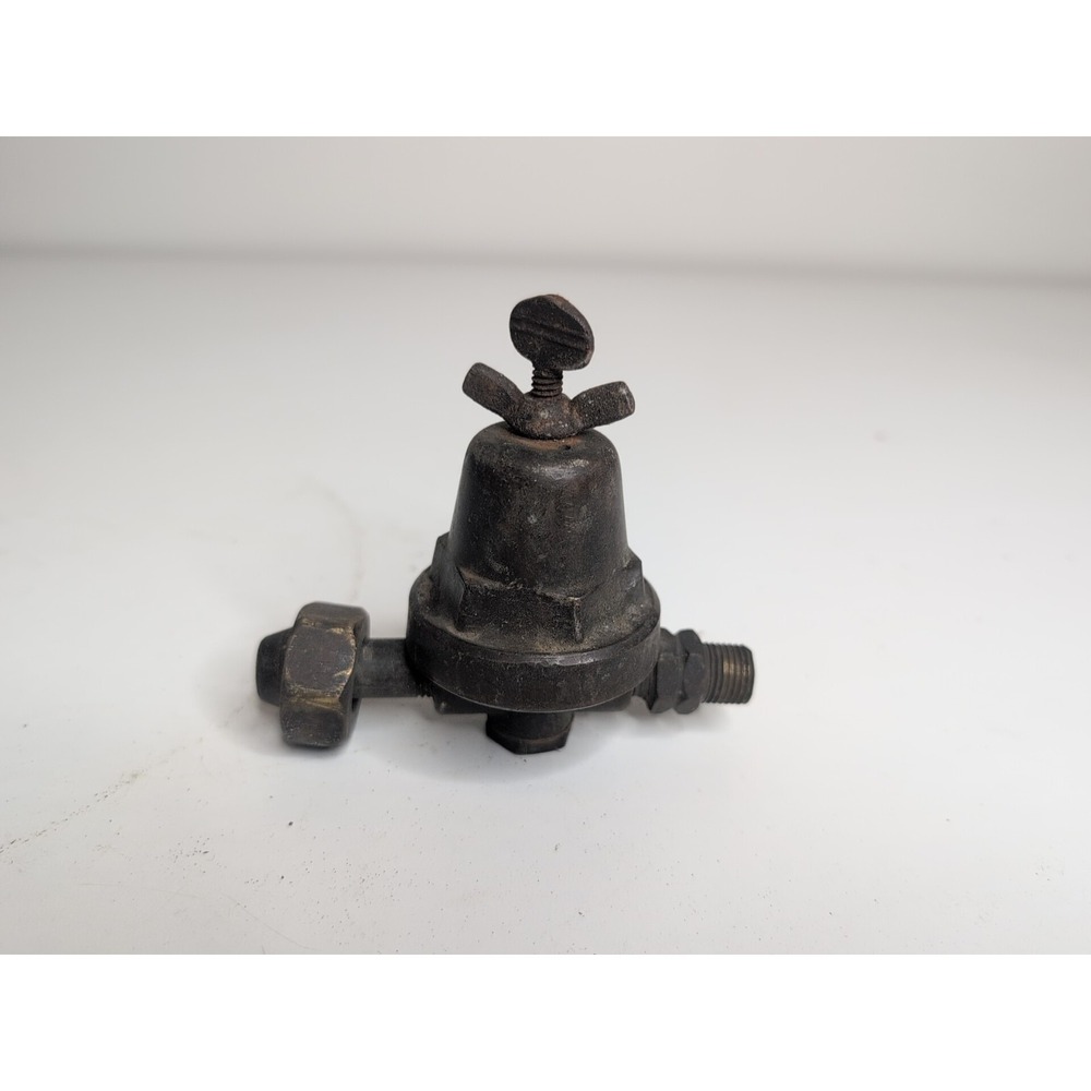 Vintage Cash Acme A-31 Pressure Reducing & Regulating Valve 2-30PSI #13007